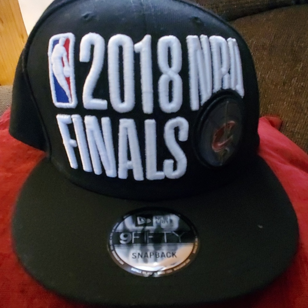 NWOT 2018 NBA FINALS CAP